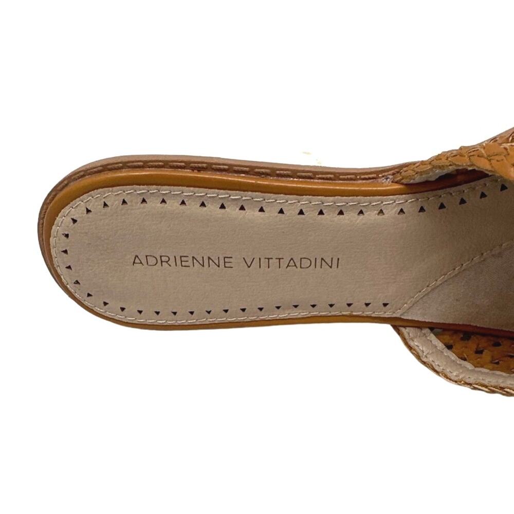 New With Out Box Adrienne Vittadini Lizzi woven flat size 8.5 - Picture 8 of 9